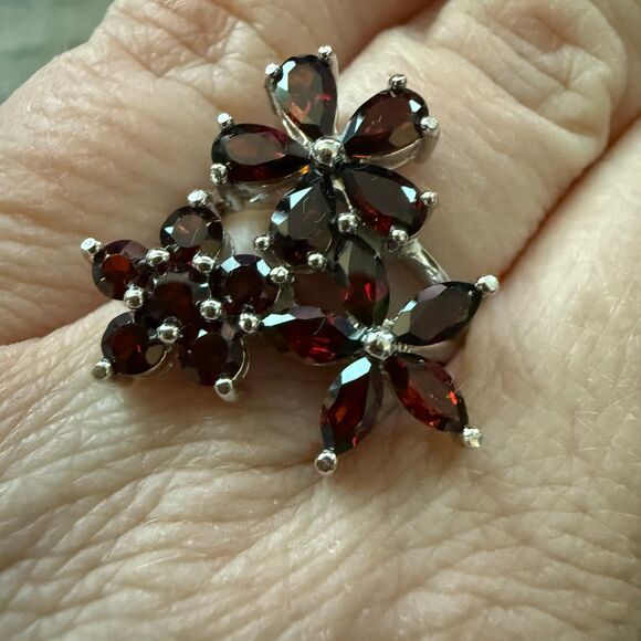 Natural Garnet Sterling Silver Flower Cluster Ring - Picture 7 of 9